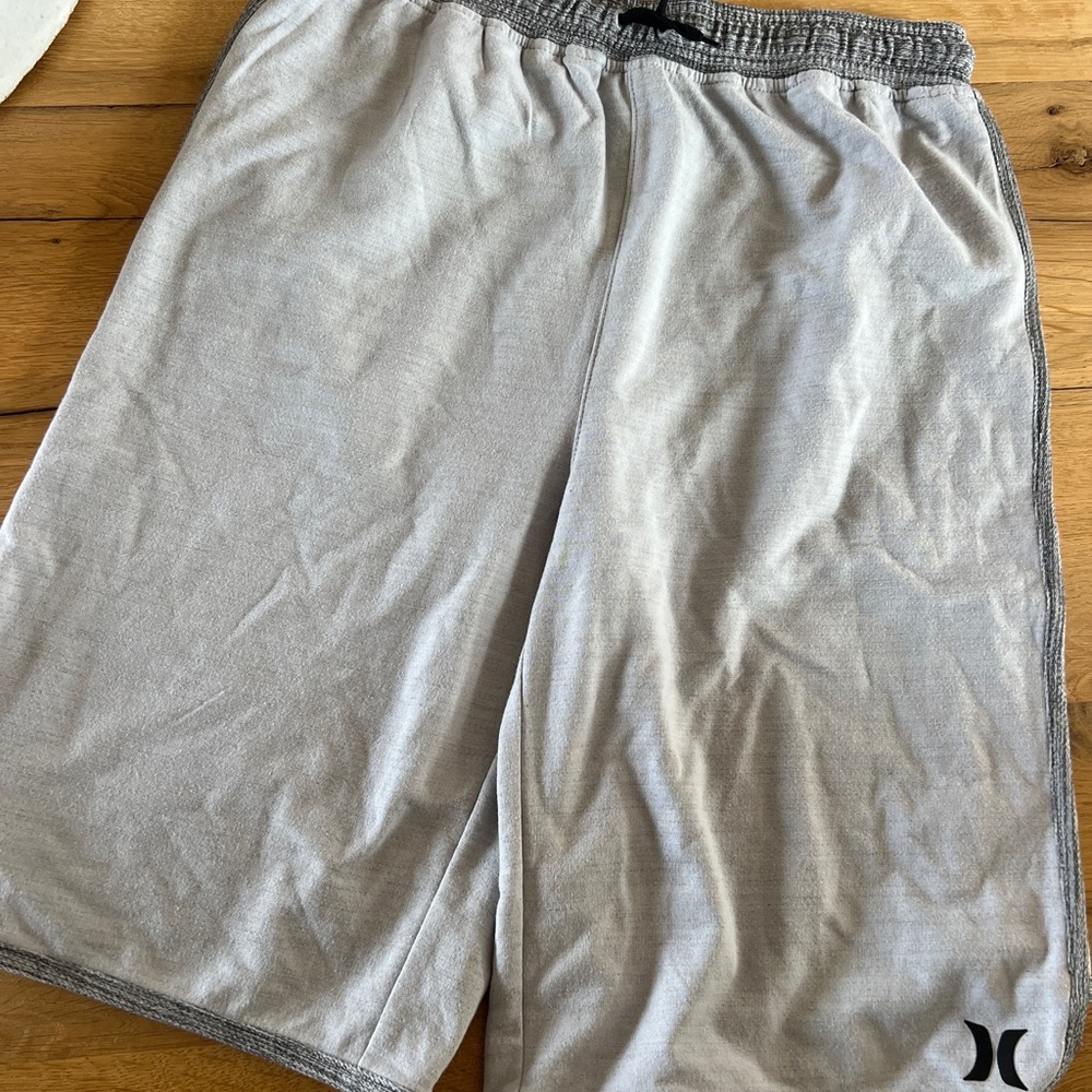 Hurley casual shorts. NEW!